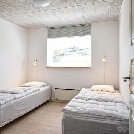 Dom wakacyjny Three-bedroom In Juelsminde