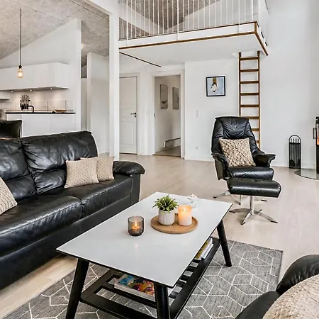 Amazing Home In Juelsminde With Sauna Sonderby (Midtjylland)